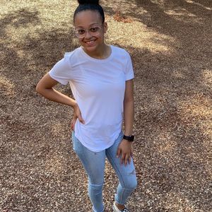 Meet your Posher, Briannah